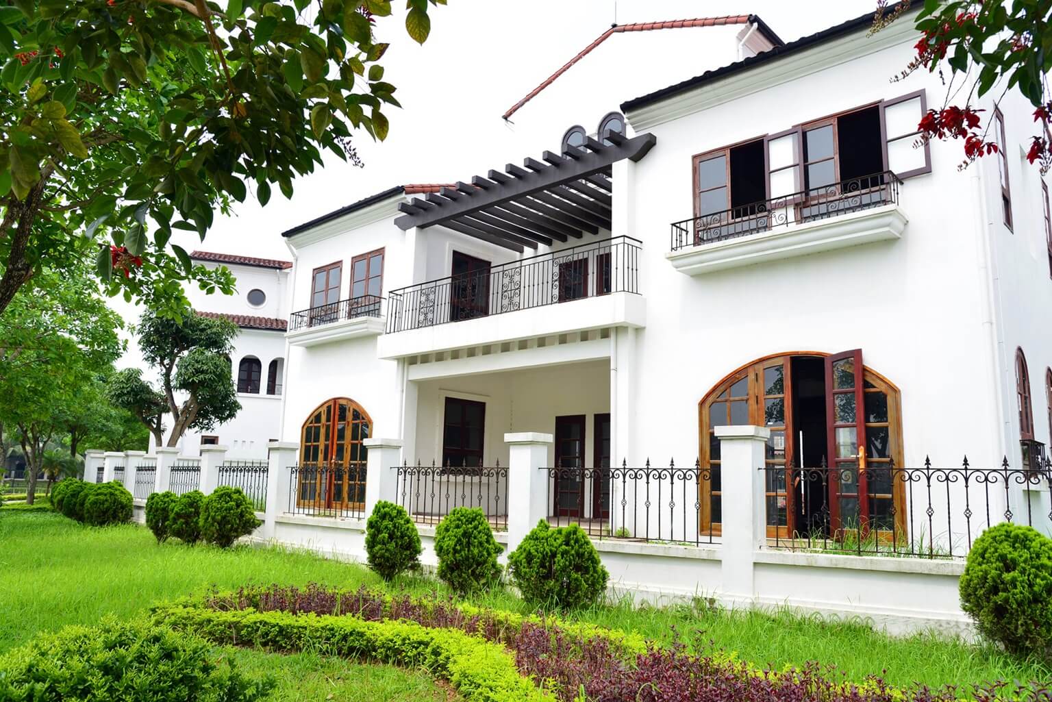 hinh-anh-thuc-te-vista-serena-nam-an-khanh-1